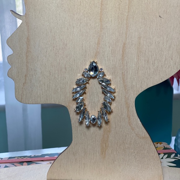 LAST ACT! Fashion Geometric Alloy Diamond-Encrusted  Earrings & More Bundle - Picture 6 of 11